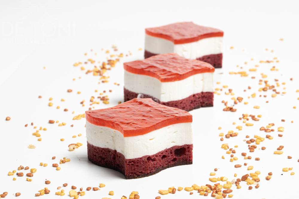 STRAWBERRY VEGAN SLICE, Half slab, precut